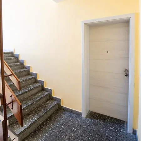 Vintage - 2 - Kueche, Bad & Balkon Apartment Schwetzingen