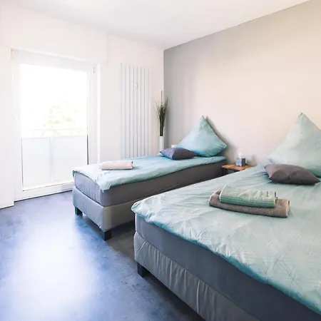 Vintage - 2 - Kueche, Bad & Balkon Apartment *