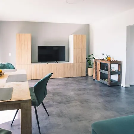 Vintage - 2 - Kueche, Bad & Balkon Lägenhet