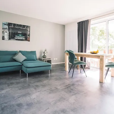 Vintage - 2 - Kueche, Bad & Balkon Apartment Schwetzingen